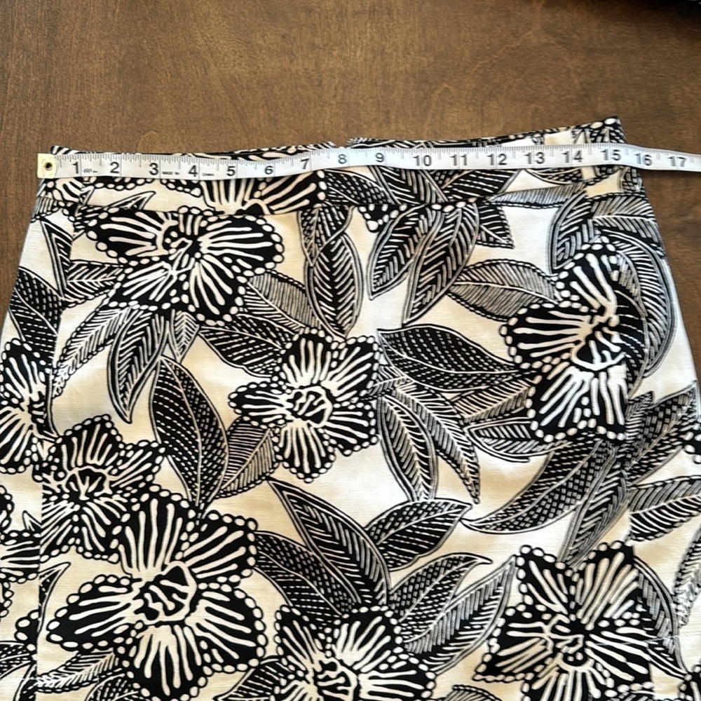 J. Crew Polynesian Floral Linen Blend Skirt Size 4 - Picture 8 of 10